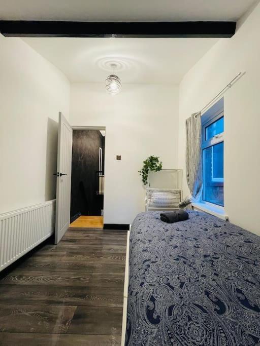 Central Area Terraced House With Private Hot Tub Lincoln Exterior foto