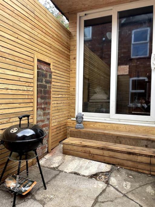 Central Area Terraced House With Private Hot Tub Lincoln Exterior foto